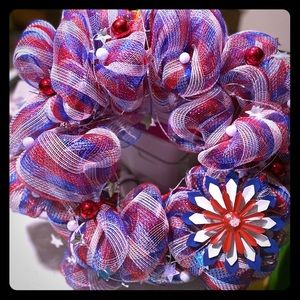 Lit Patriotic Wreath